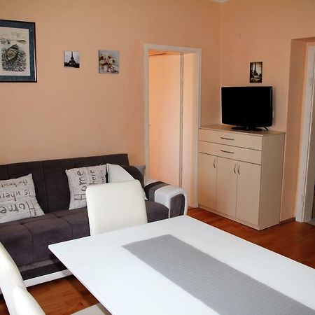 מאקרסקה Apartment Central City מראה חיצוני תמונה